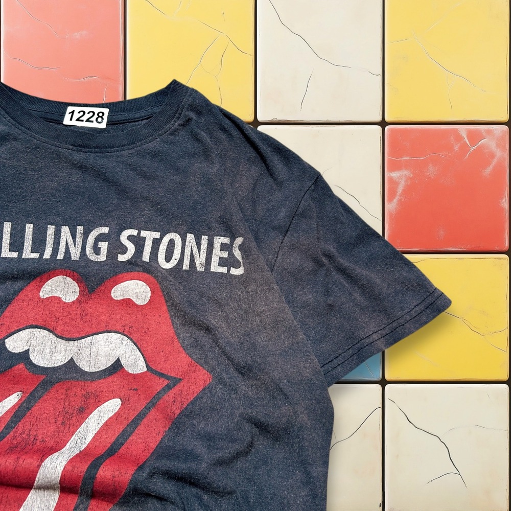 Rolling Stones 1975 US Tour Tee Y2K Black S Sun Faded Band Rock Music Lips Shirt - Picture 11 of 15